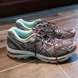 Asics Womens Running Shoe